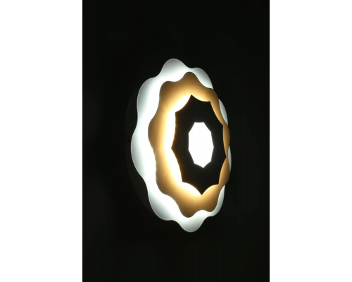 Настенный светодиодный светильник Omnilux Varedo OML-07901-26