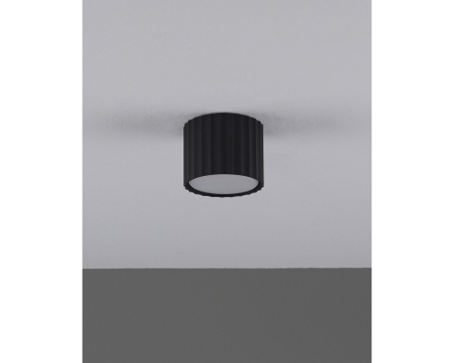 Настенно-потолочный светильник Moderli Cora V11883-1C