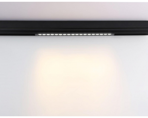 Трековый светодиодный светильник Ambrella Light Track System Magnetic 220V GL1312