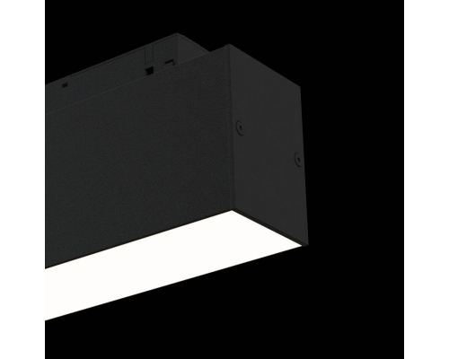 Трековый светодиодный светильник для магнитного шинопровода Maytoni Track lamps TR012-2-7W4K-B