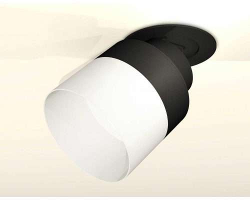 Комплект встраиваемого спота Ambrella light Techno Spot XM (A2242, A2106, C8102, N8402) XM8102521