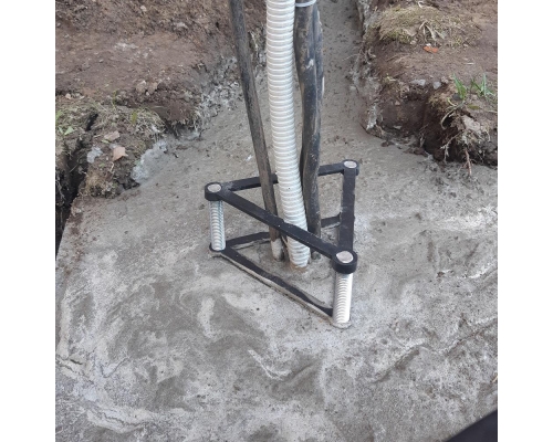 Парковый фонарь FUMAGALLI EKTOR MIDIPILAR/GLOBE 400 modern 2L черный, бежевый G41.372.A20.AYE27